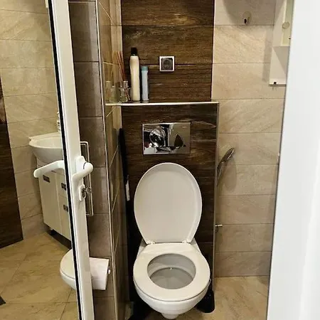 Classic Modern With Parking Place Apartment *