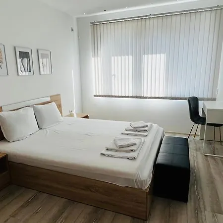 Classic Modern With Parking Place Apartment Sofia